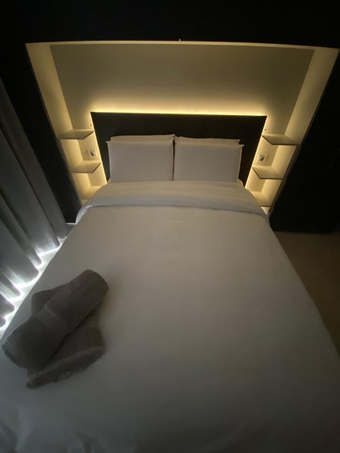 Hepburn Holiday Apartment Бирзеббуджа Экстерьер фото